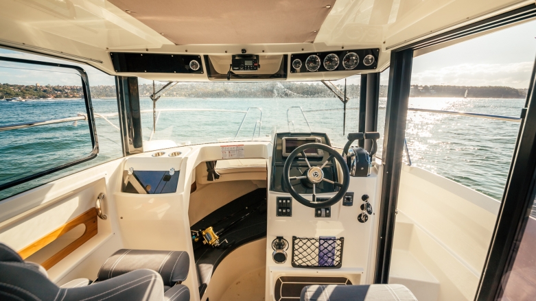 
                                                                                                800 Pilothouse
                                                                                        