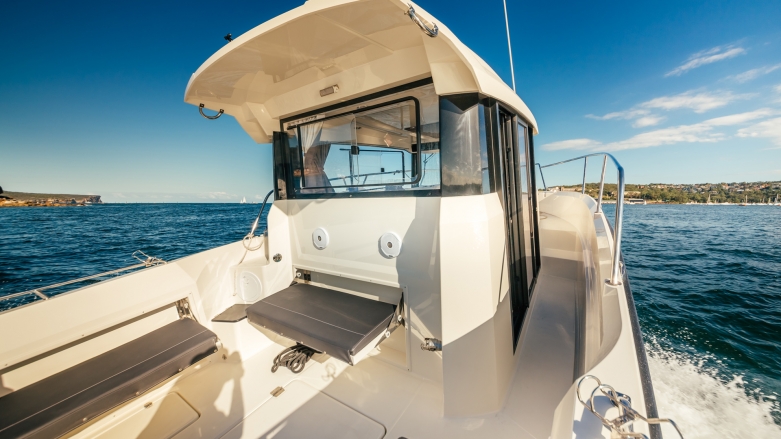 
                                                                                                800 Pilothouse
                                                                                        